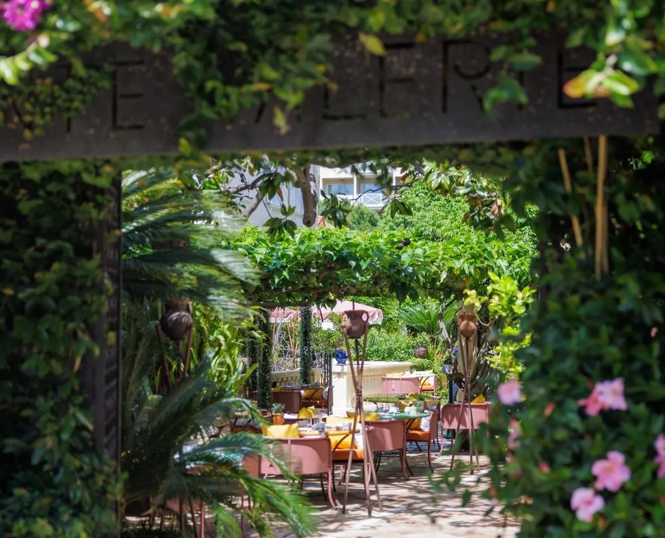Hotel La Villa Sainte Valerie Adults Only Juan-les-Pins 4*,  Frankreich