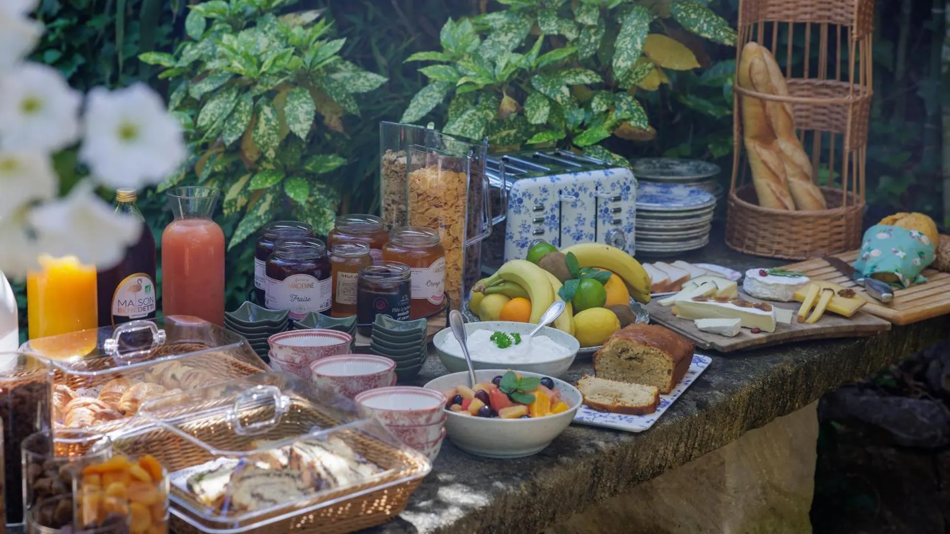 Hotel La Villa Sainte Valerie Adults Only Juan-les-Pins
